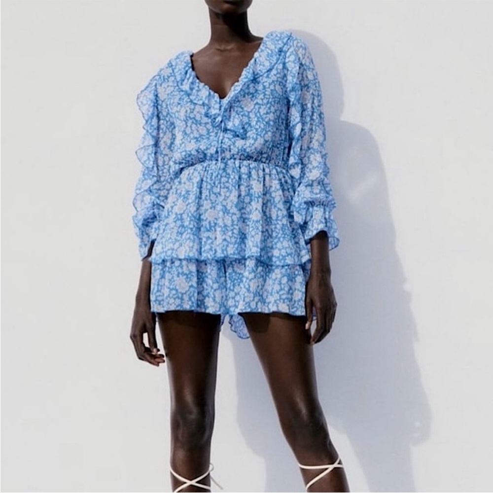 Zara Blue White Floral Tiered Ruffle Long Sleeve Short Boho Romper NWT Large